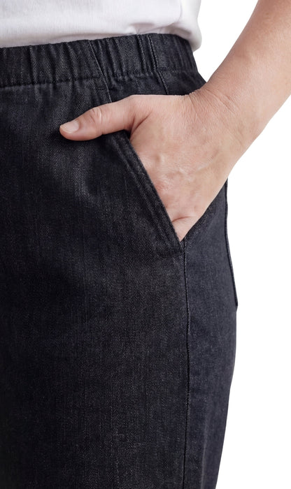 Women's Pull-On Denim & Twill Shorts, Stretch Waist