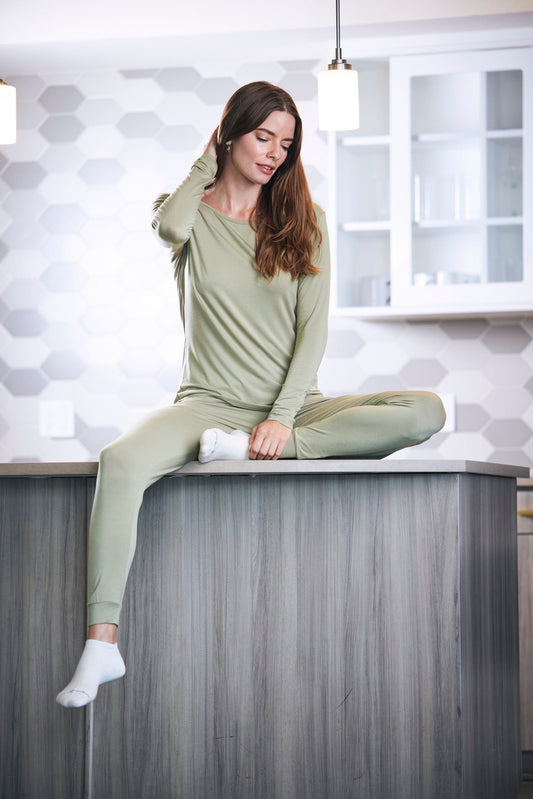 Women's Bamboo Lounge Set – Long Sleeve Tee & Joggers