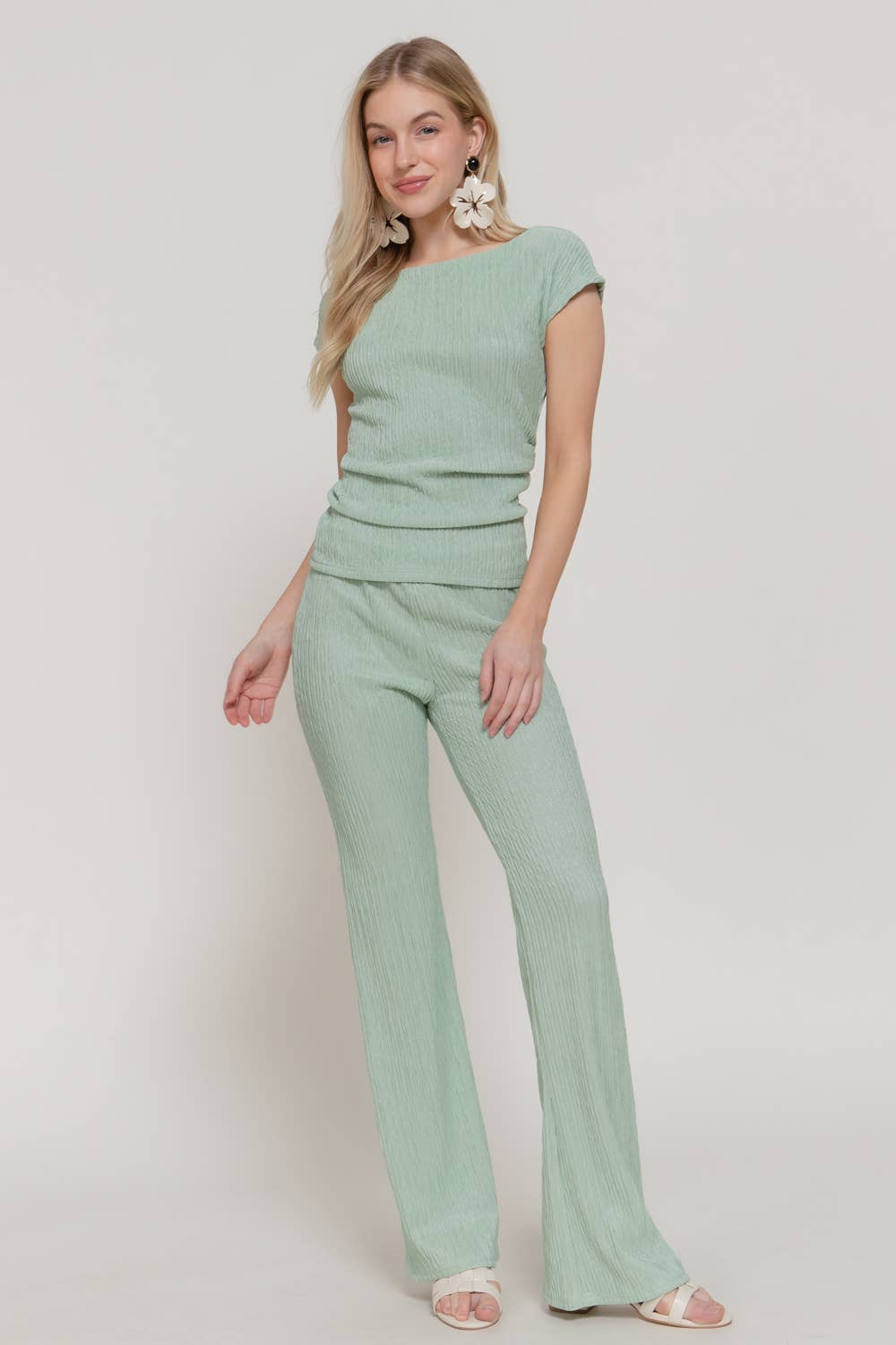 Women's Dolman-Sleeve Top & Flare Pants Wavy Crinkle Set