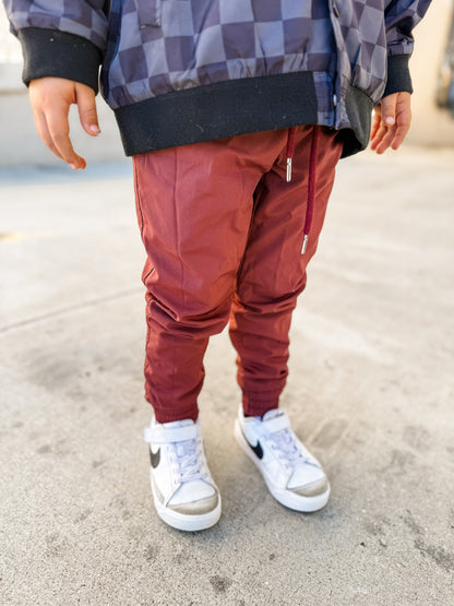 Veteran Slim Fit Jogger – Crimson