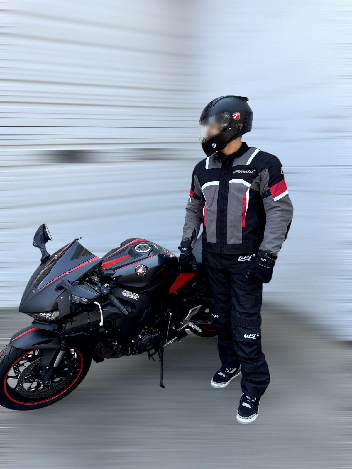 Men's Summer Waterproof Motorcycle Jacket – Black/Red/Gray, 4 Pockets