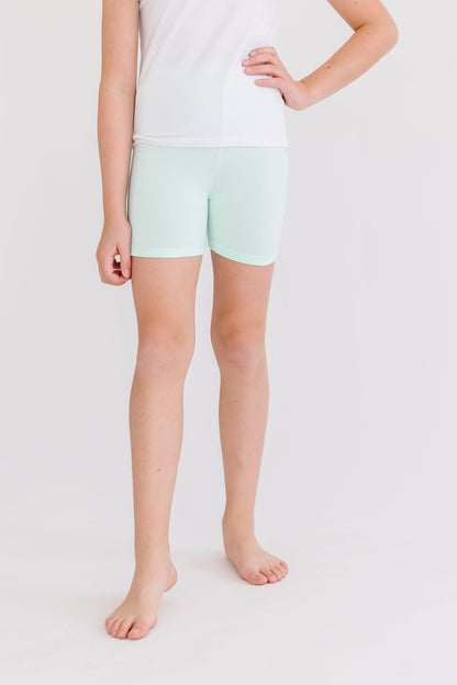 Twirl Shorts – Pastel Green