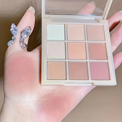 9-Color Eyeshadow Palette
