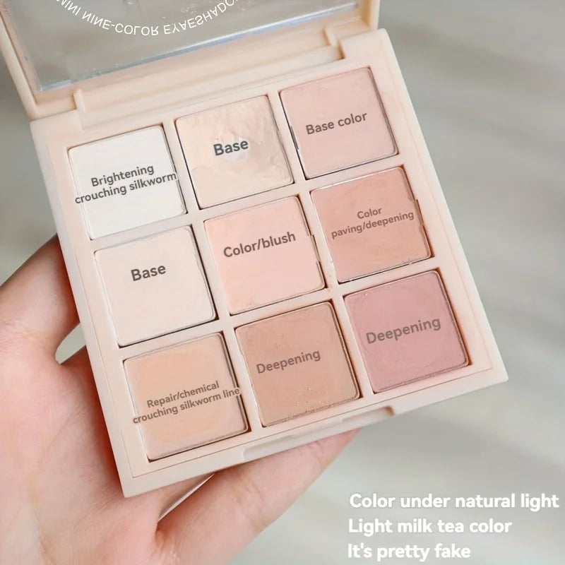9-Color Eyeshadow Palette