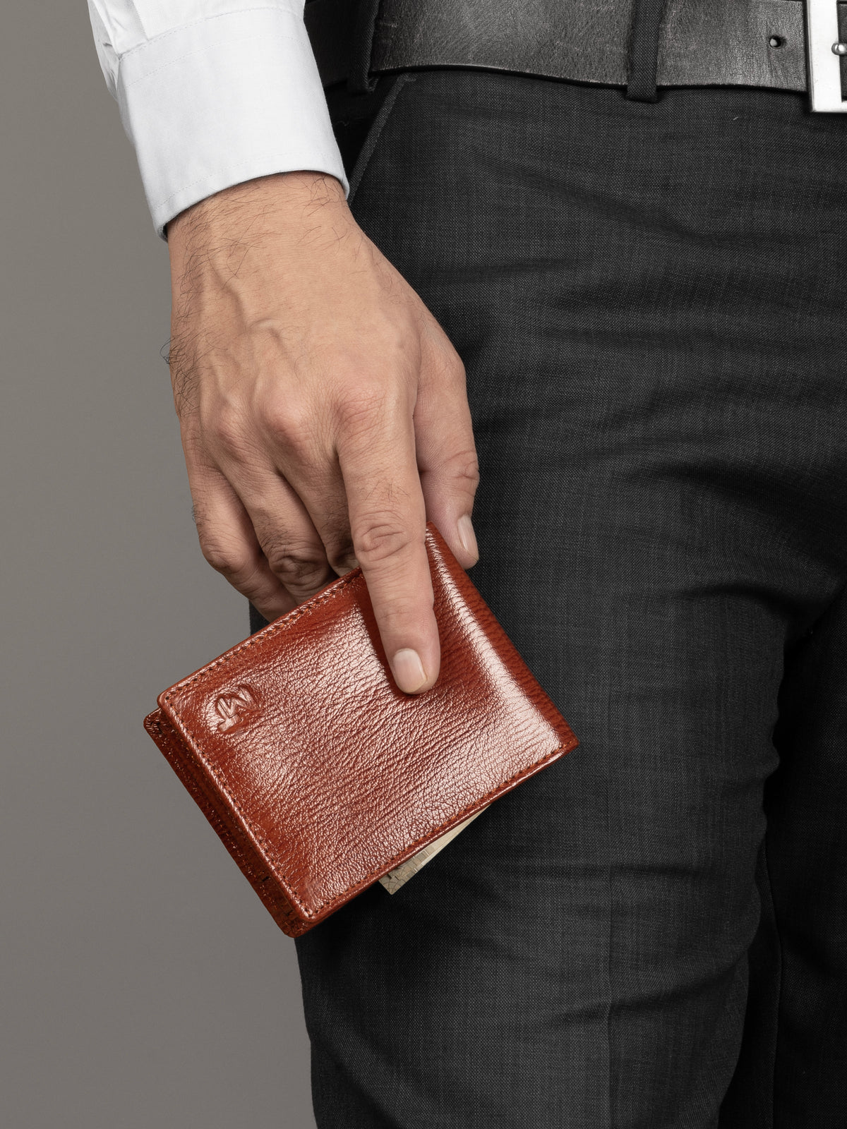 Classic Men's Leather Wallet, Tan