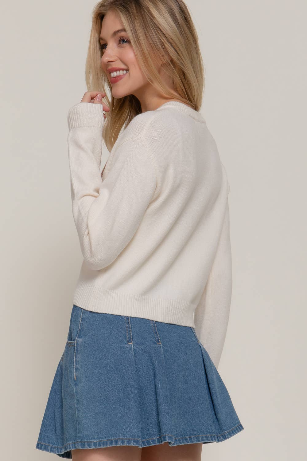 Women's Teddy Bear Embroidered Round Neck Cardigan