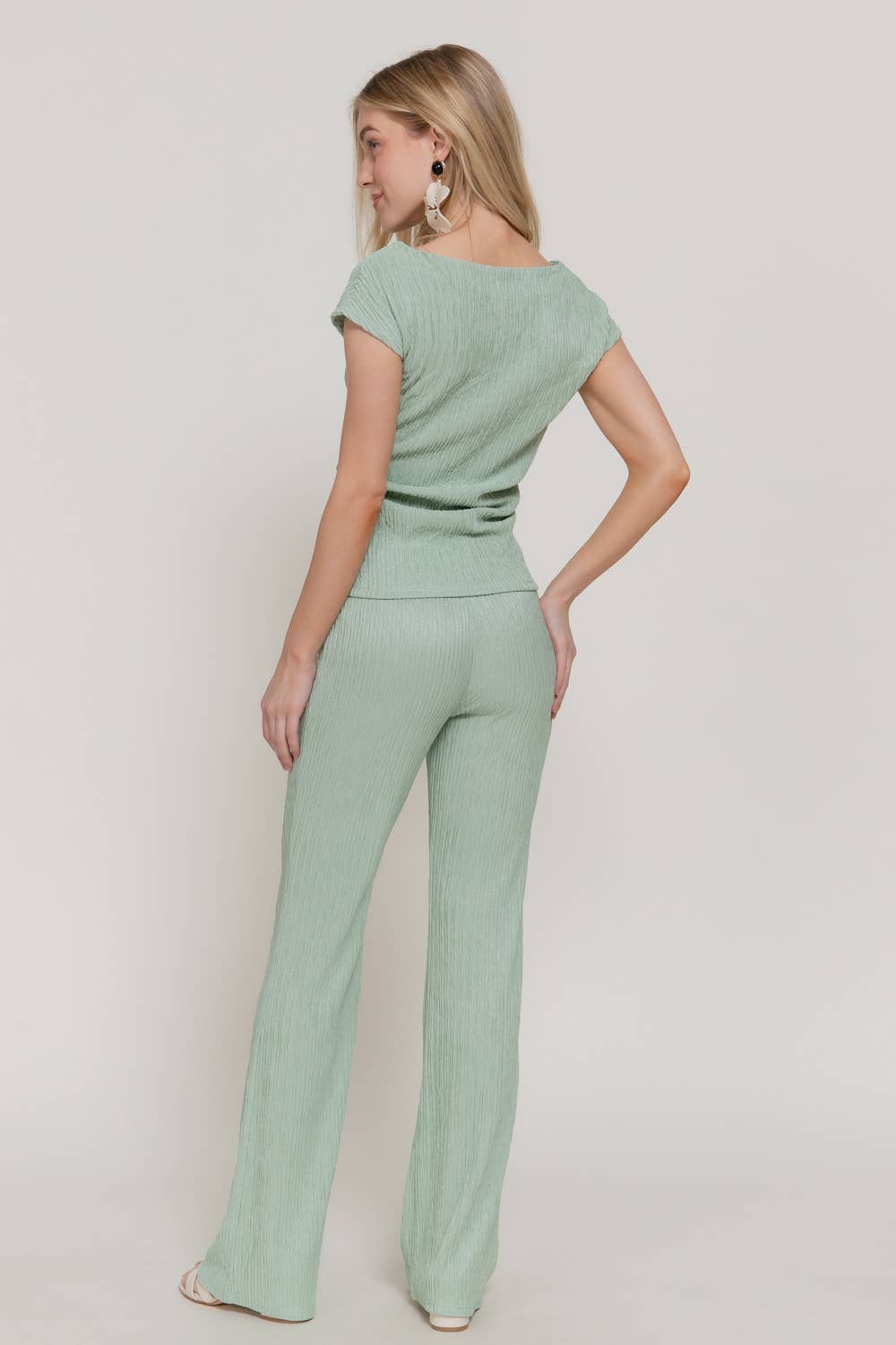 Women's Dolman-Sleeve Top & Flare Pants Wavy Crinkle Set