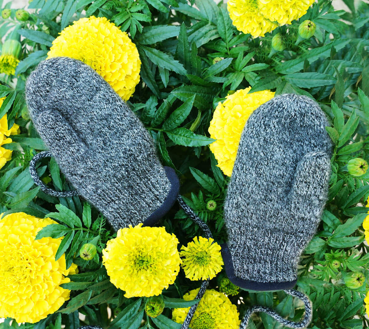 100% Virgin Wool Mittens for Babies & Kids, with Thumbs & String